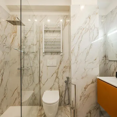 Apartment 6 Isonzo - Luxury Verona
